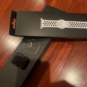 Apple Watch Series 5